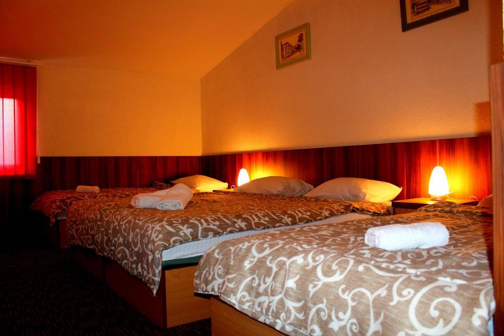Hotel Piramida Sunca Visoko Kültér fotó