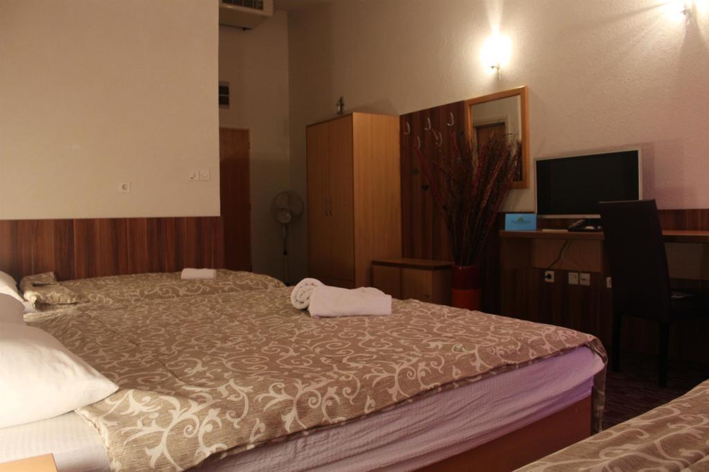 Hotel Piramida Sunca Visoko Kültér fotó