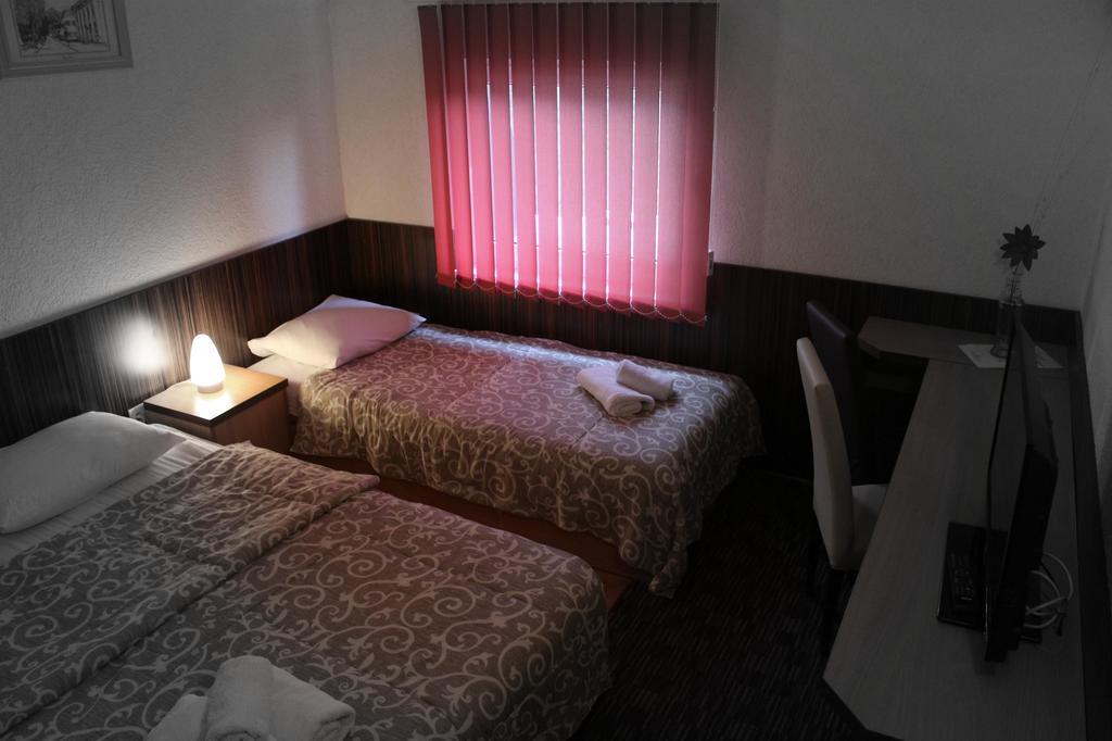 Hotel Piramida Sunca Visoko Kültér fotó