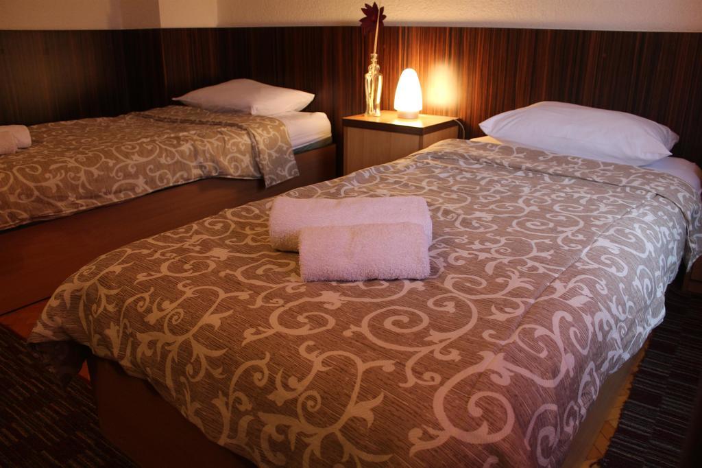 Hotel Piramida Sunca Visoko Kültér fotó